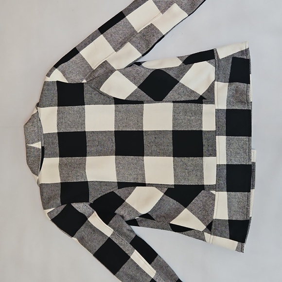 BB Dakota by Jack Campton Plaid Print Wrap Coat Jacket Size Small - Picture 15 of 16